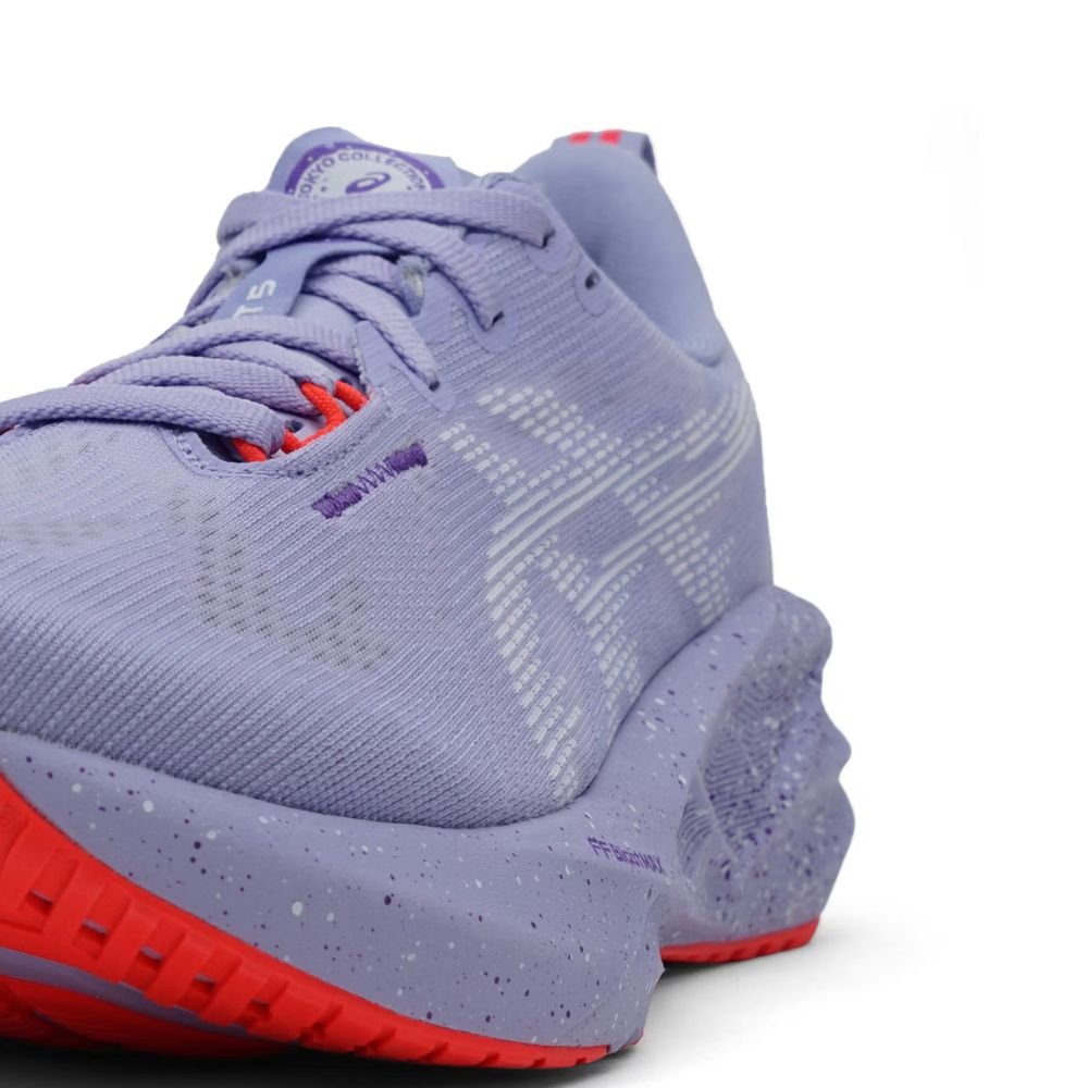 Tênis Asics Novablast 5 Tokyo Feminino: leve, responsivo e