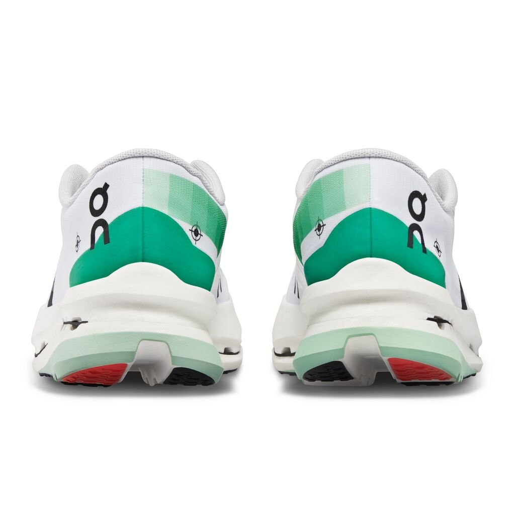 Tênis de corrida Feminino Cloudboom Echo 3 - On Running - Running Land